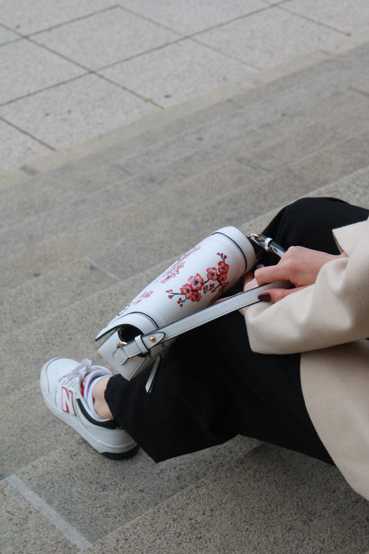 No. 009 - cherry red