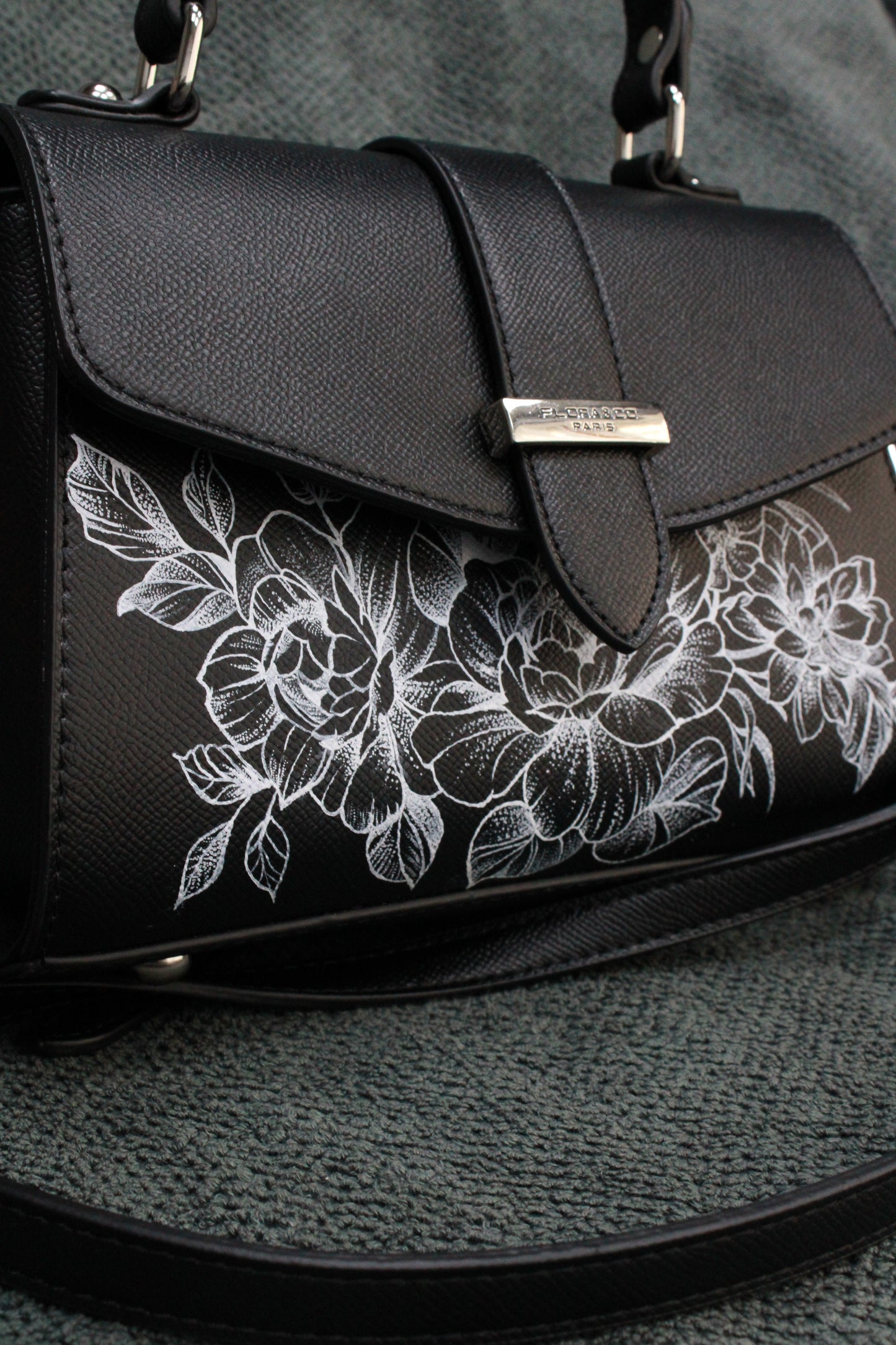 No. 003 - floral elegance