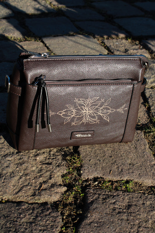 No. 023 Caramel Fine Line