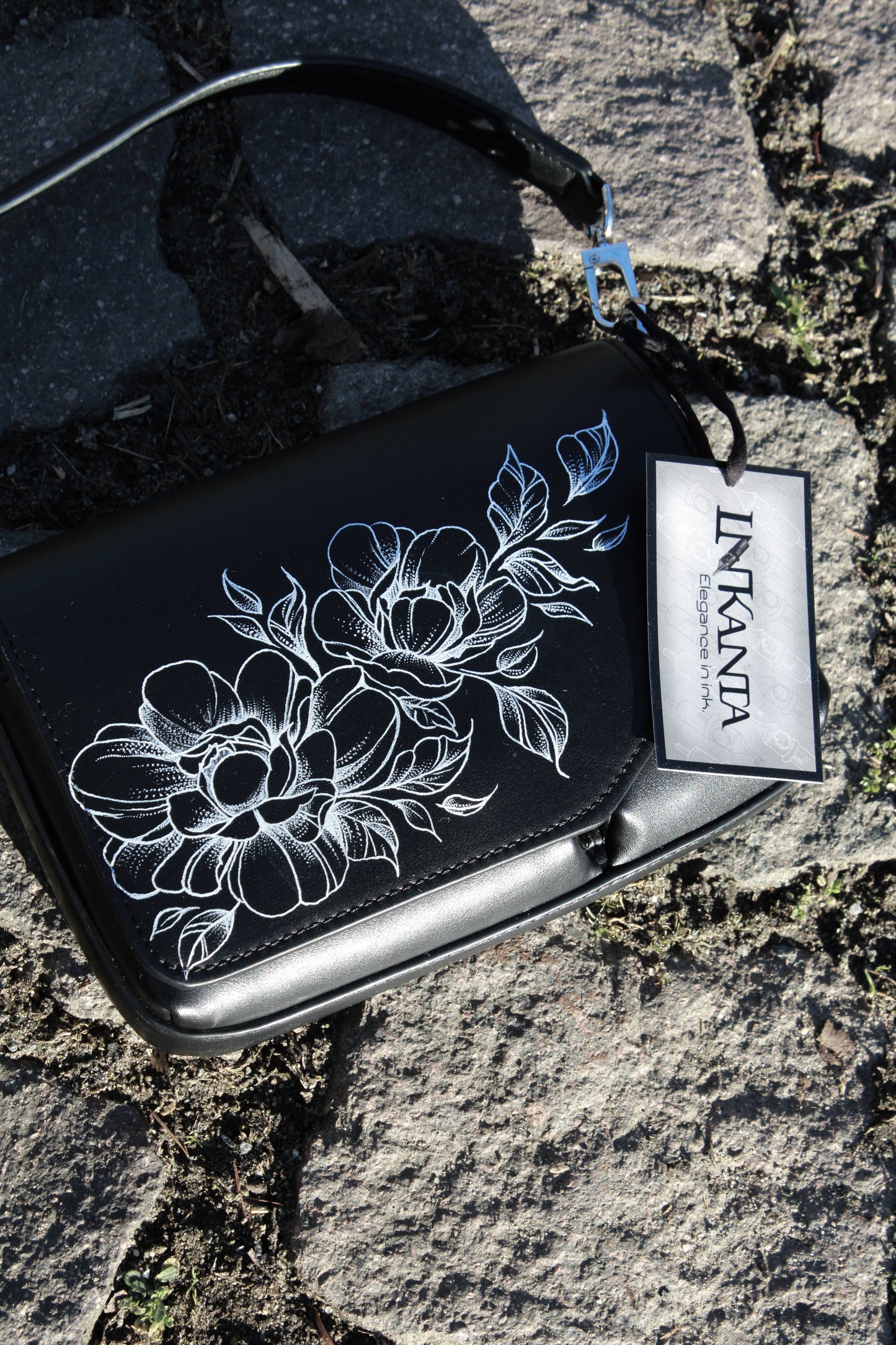 No. 024 - White Peony
